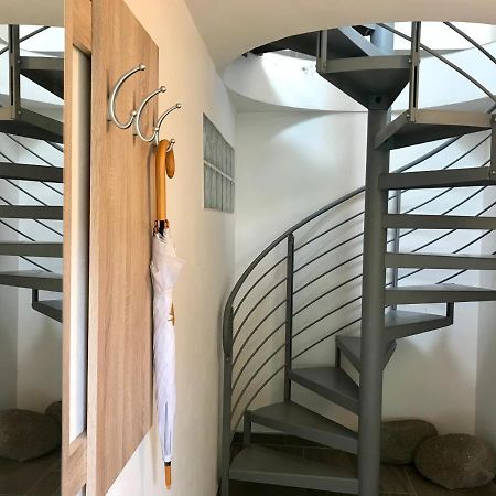 Apartman U Babicky براغ المظهر الخارجي الصورة